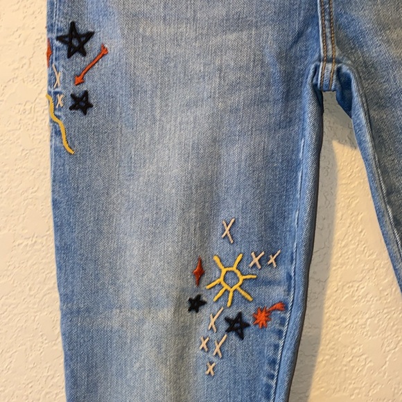 Johnny Was Embroidered Jeans size 28 - Picture 5 of 9